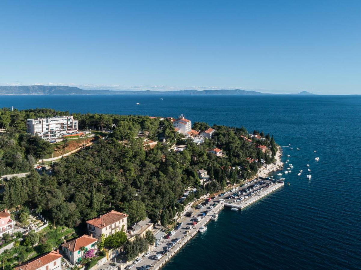 Park Hill Residences Rabac Buitenkant foto